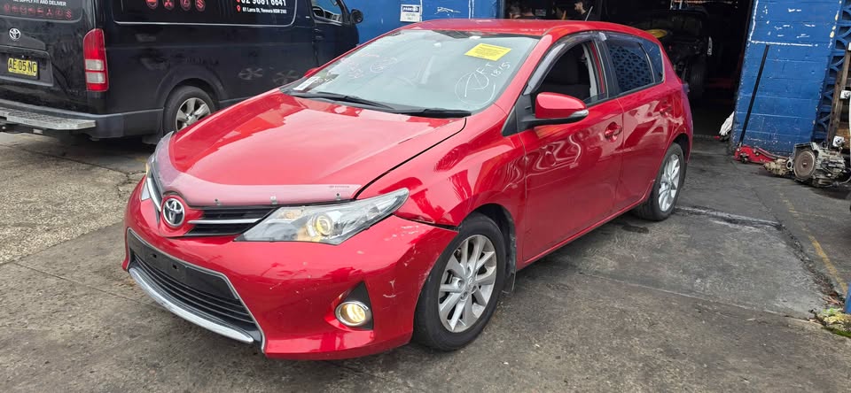 Toyota Corolla 2013 ZRE182R Hatch 2ZR-FE CVT Automatic Parts – Now Dismantling
