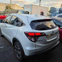 Honda HR-V 2016 Rear Tailgate Glass | JAPIX JPX-1156 | Photo 06