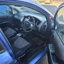 Honda Jazz 2006 Left Front Seat Belt | JAPIX JPX-1201 | Photo 04