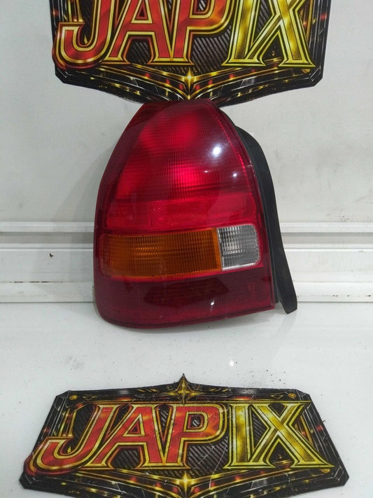 Honda Civic 1996 Left Taillight | JAPIX JPX-1236 | Photo 01