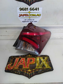 Toyota Corolla 2018 Right Taillight | JAPIX JPX-1294 | Photo 01