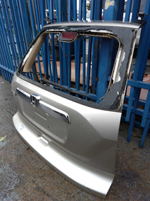Honda CR-V 2007 Tailgate | JAPIX JPX-1306 | Photo 02