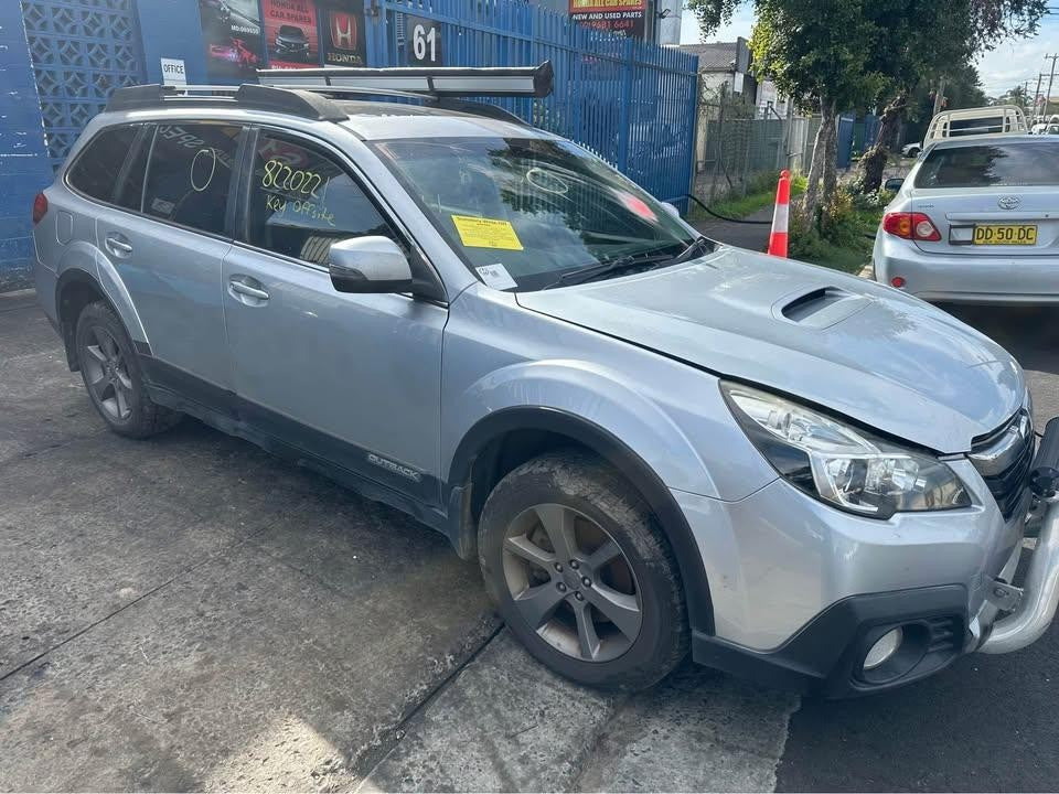 Subaru Outback 2014 Tailgate | JAPIX JPX-1342 | Photo 01