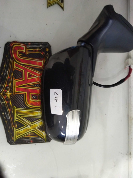 Toyota Corolla ZRE152R Hatch Left Door Mirror with Flasher Lamp Folding Type 2009–2012 – Used Genuine