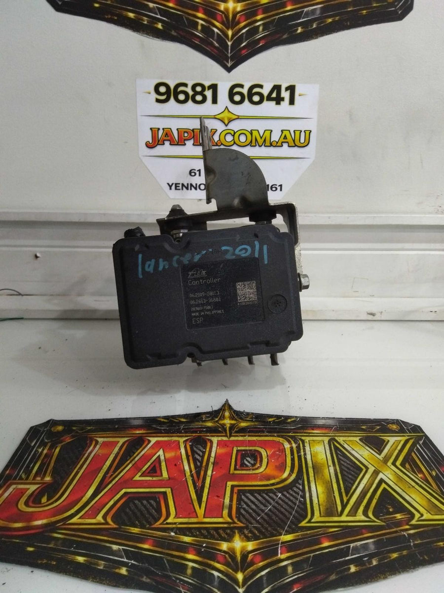 Mitsubishi Lancer ABS Pump Modulator 4670A561 2007–2015 – Used Genuine